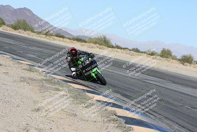 media/Dec-01-2025-Moto Forza (Mon) [[2daa91e15f]]/1-Advanced Group/Session 4 (Turn 10 Inside)/